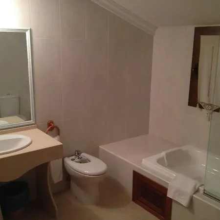 Fuentes 2* توريكابالوريس