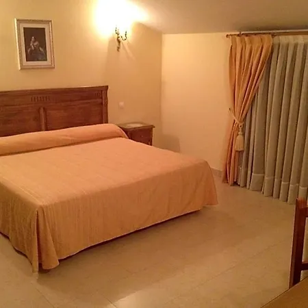 Hotel Fuentes 2*