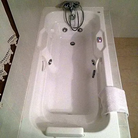 Hotel Fuentes 2*
